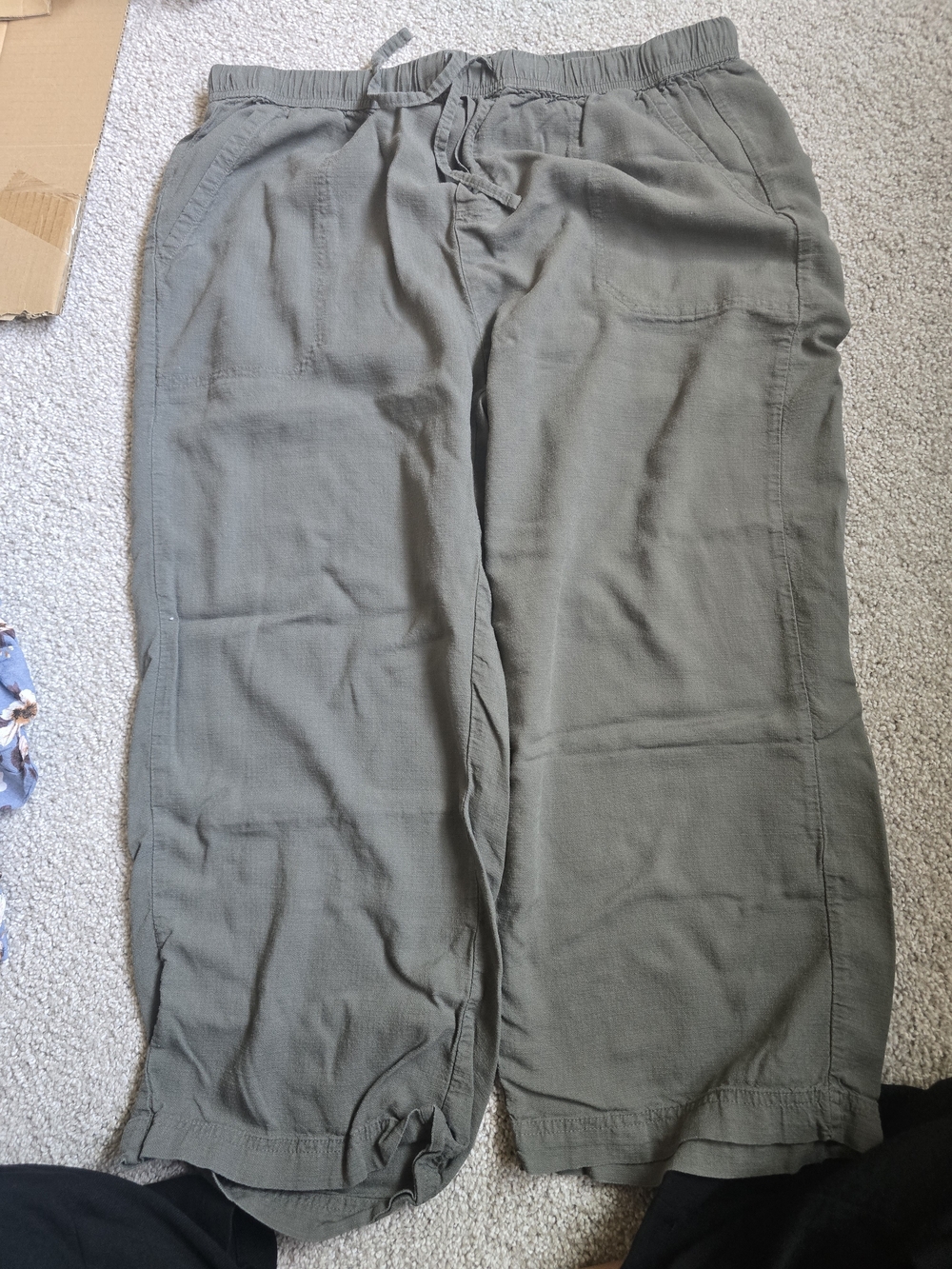 Splendid Angie Crop Wide Leg Pants - Soft Vintage Olive - NWOT Large
